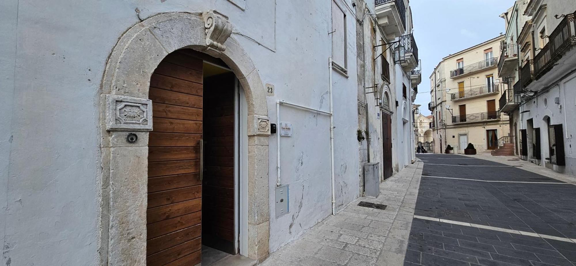 Ferienwohnung Casa Mordo Monte SantʼAngelo Exterior foto